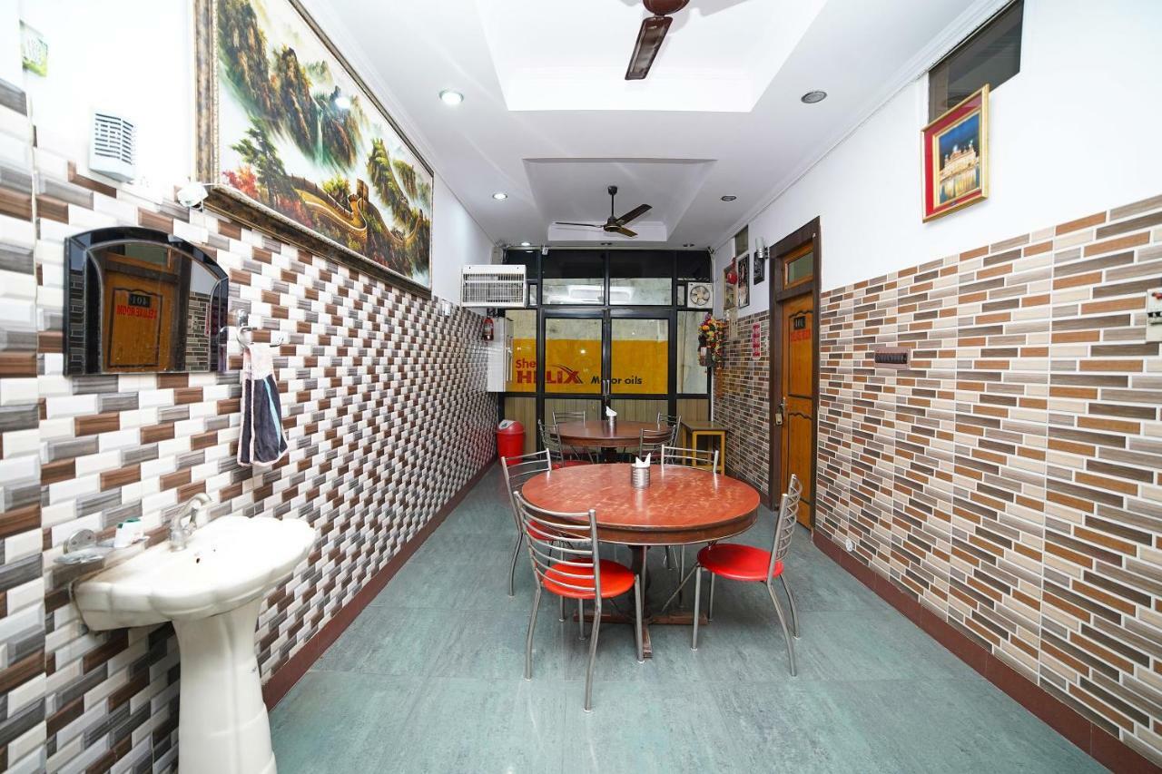 Oyo 39543 Hotel Kk Pantnagar ภายนอก รูปภาพ
